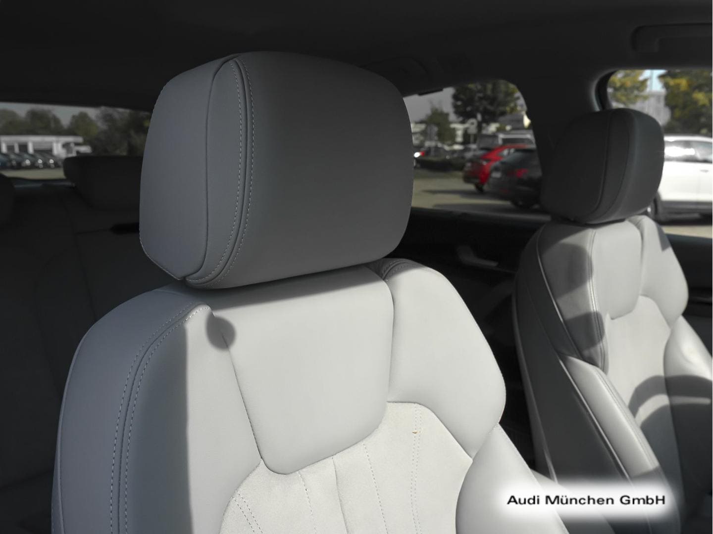 Bild über Audi Q5 Sportback TFSI e S line 55 TFSI e quattro S tronic - für weitere Informationen kontaktieren Sie den Audi Partner