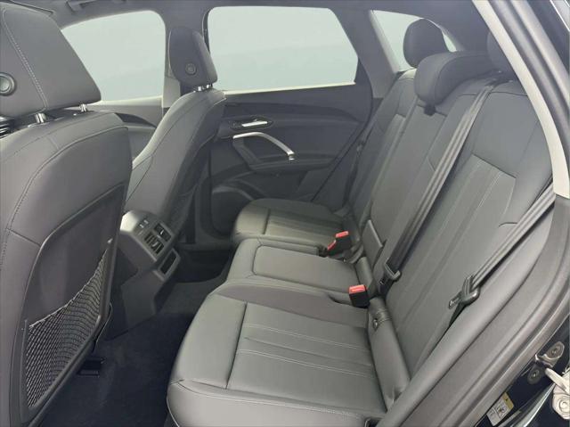 2025 Audi Q5 Premium - Photo 21