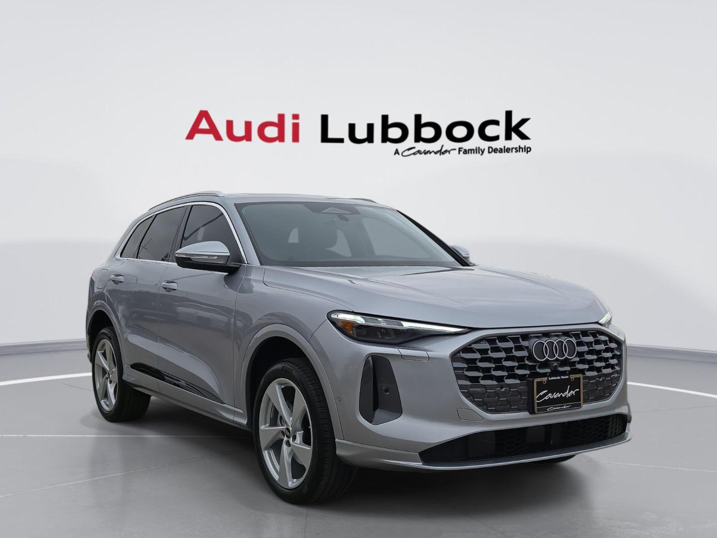 2026 Audi Q5 Premium Plus quattro's photo