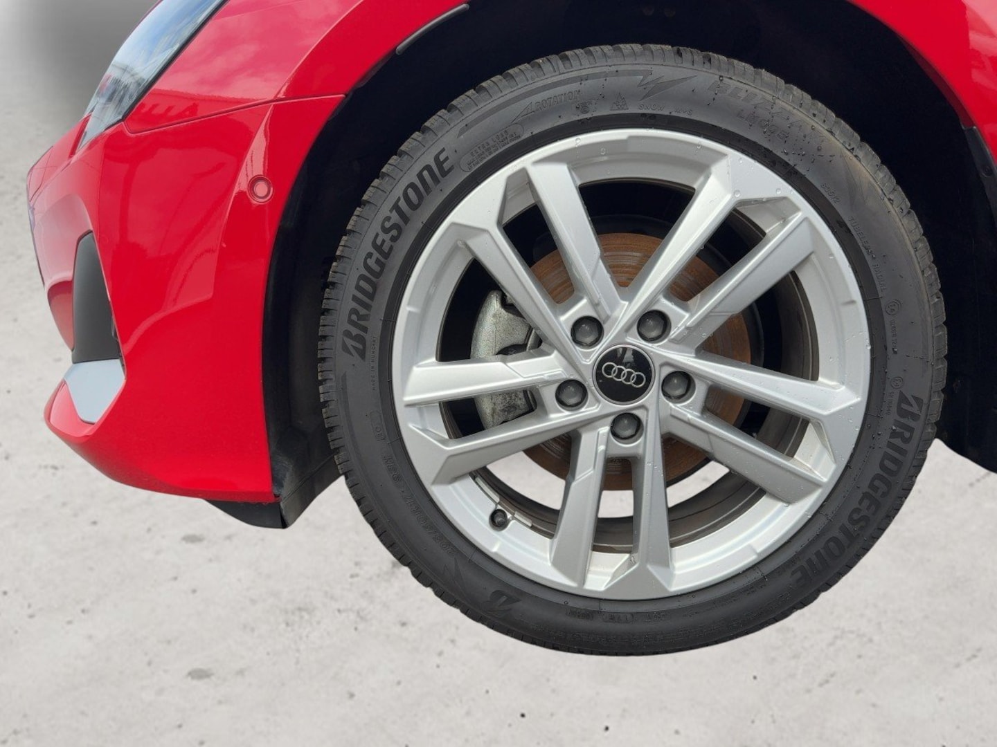 Bild über Audi A3 Sportback advanced 35 TFSI Schaltgetriebe - für weitere Informationen kontaktieren Sie den Audi Partner