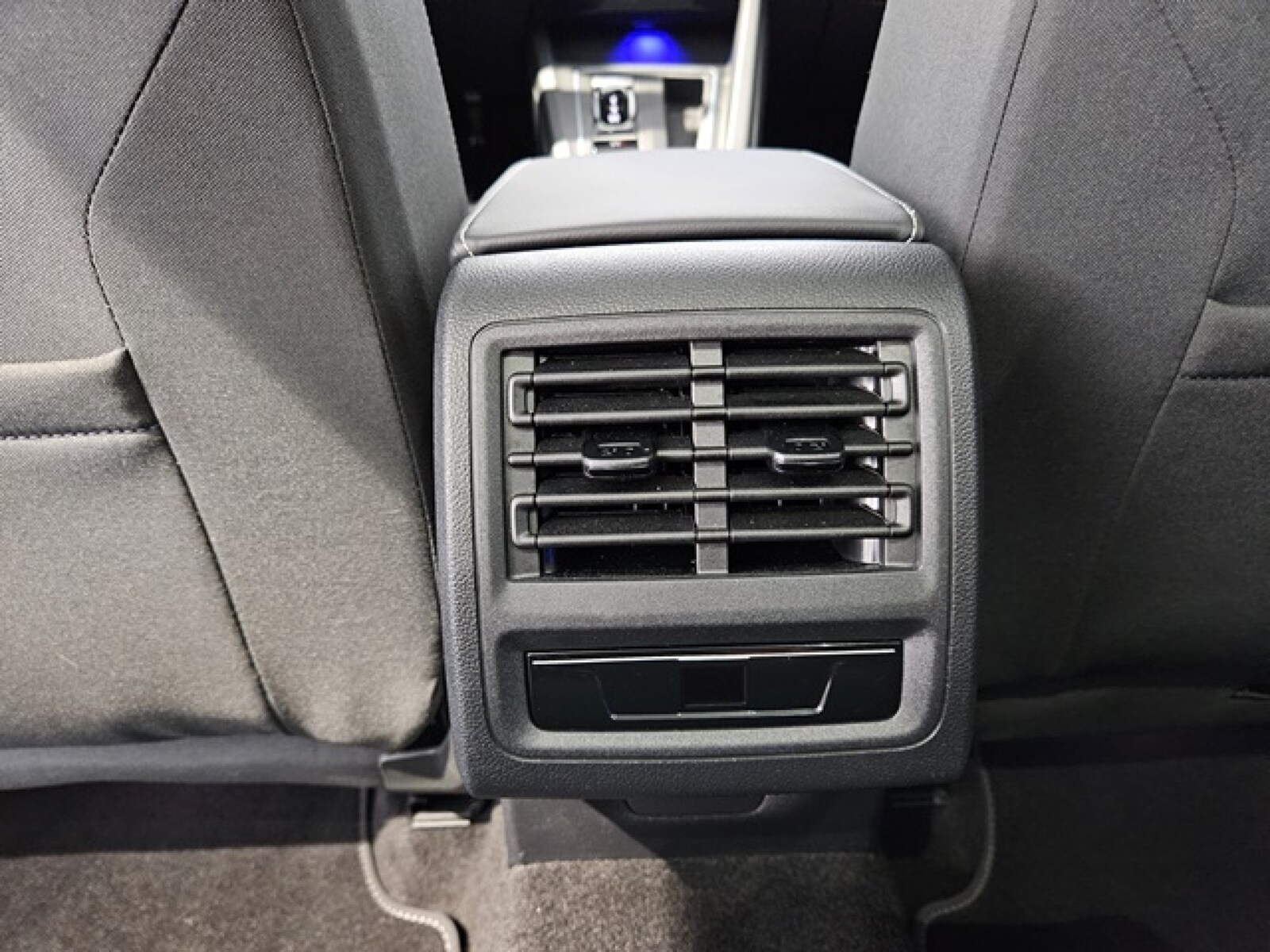 Volkswagen Golf Variant – Bild 8