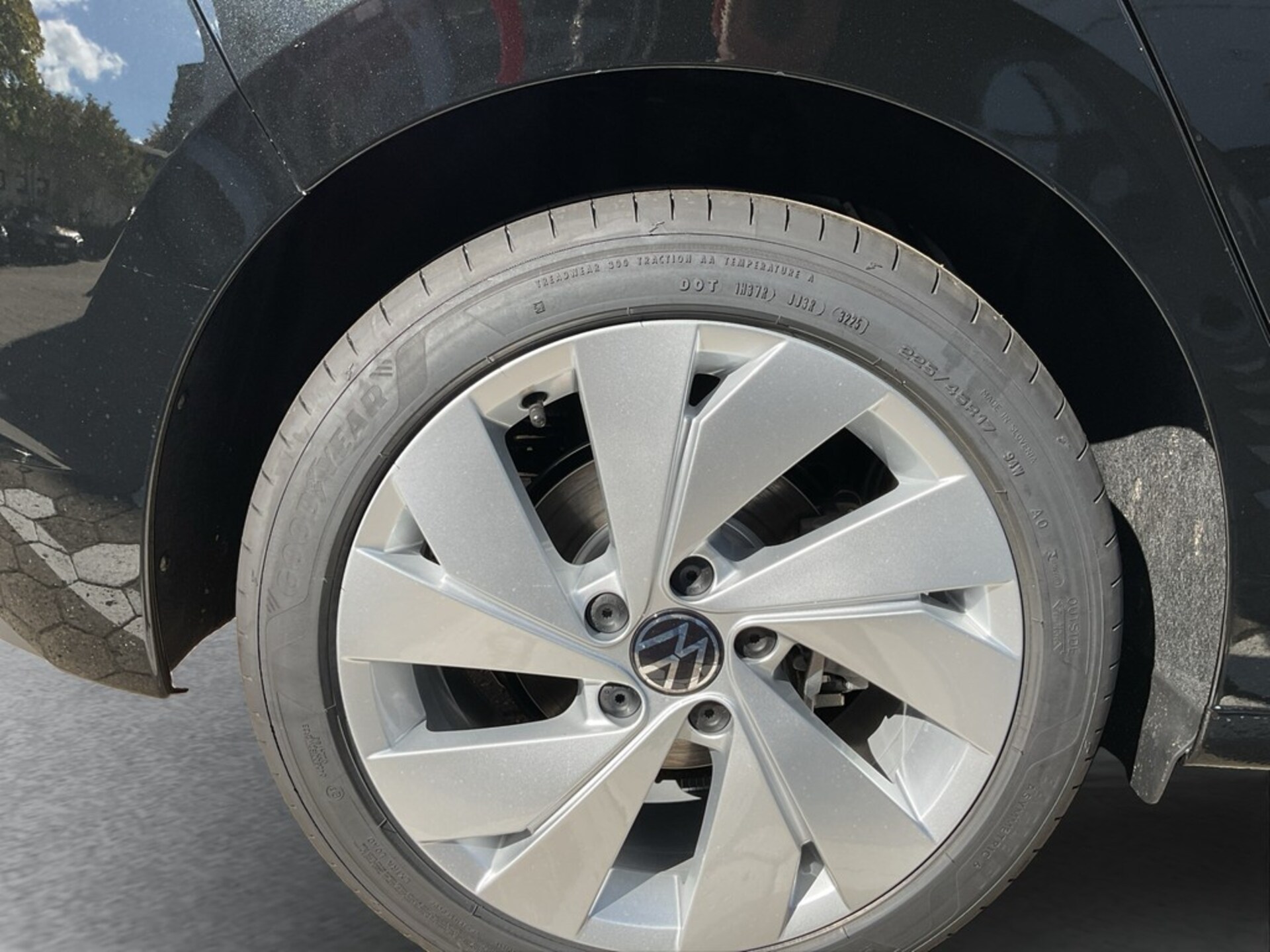 Volkswagen Golf Life