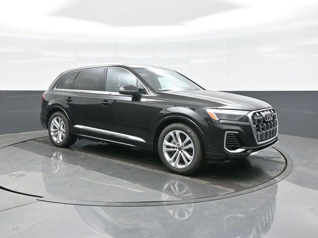 2026 Audi Q7 55 Premium Plus quattro Tiptronic's photo