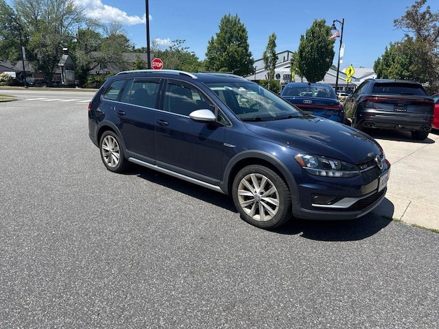 2019 Volkswagen Golf Alltrack