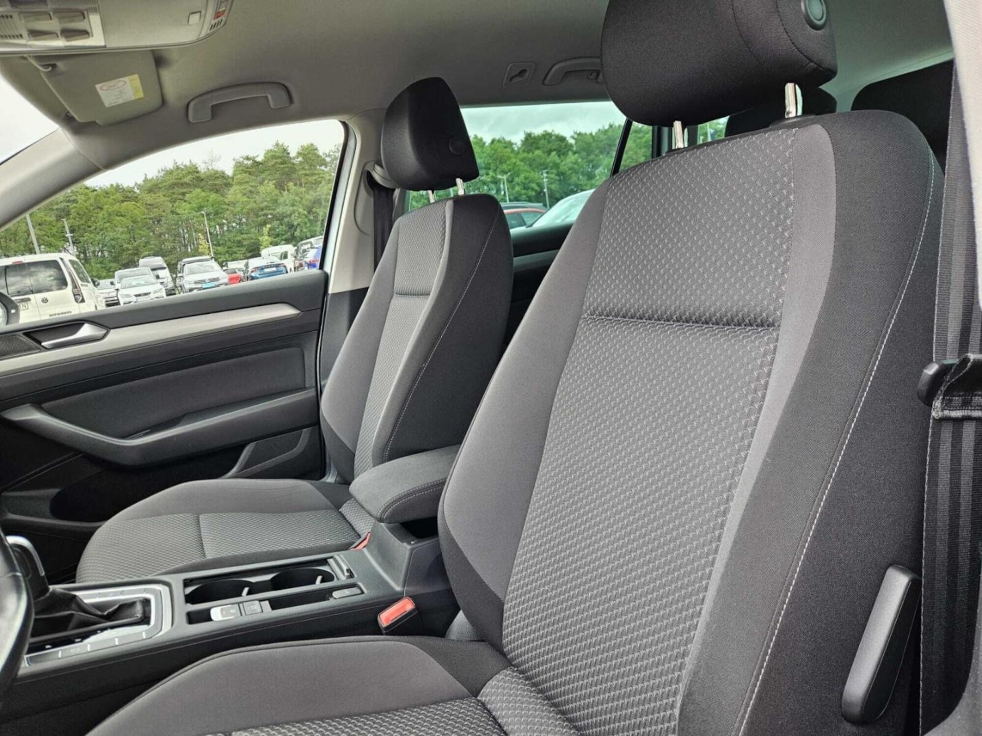 Volkswagen Passat Variant Model bazowy