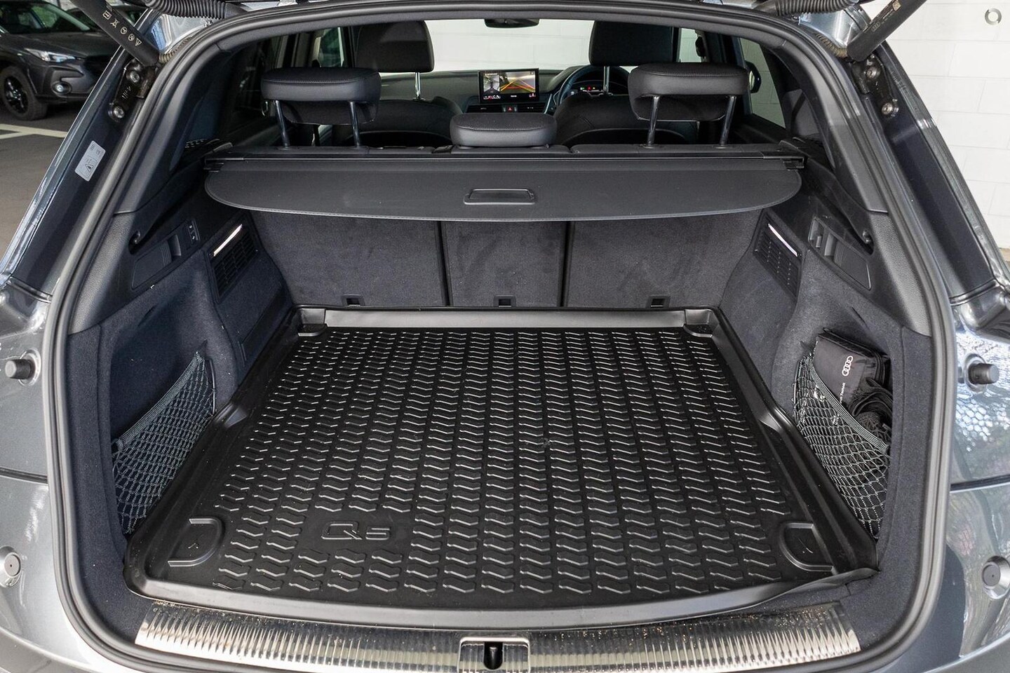 Image about Audi Q5 TFSI e S line 55 TFSI e quattro S tronic