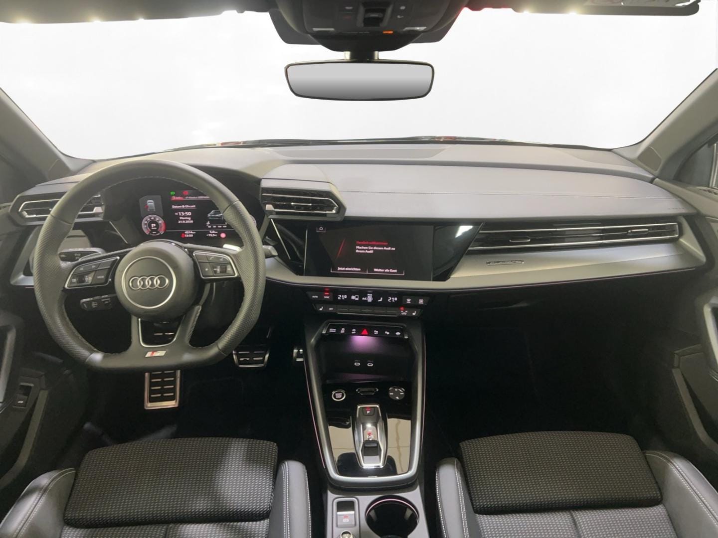 Bild über Audi A3 Sportback TFSI quattro S tronic - für weitere Informationen kontaktieren Sie den Audi Partner
