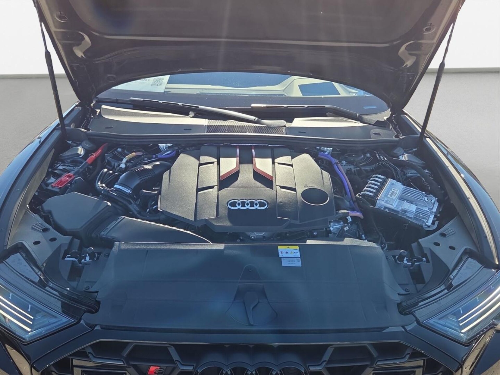 Audi S6 Avant