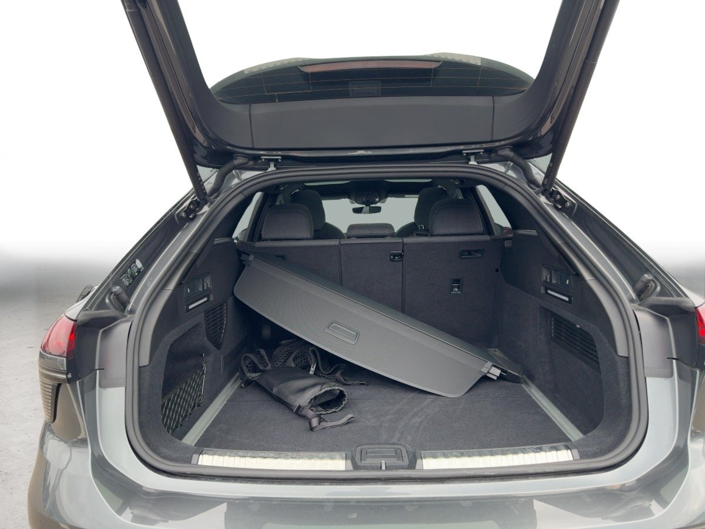 Bild über Audi A6 Avant edition one TDI quattro 150 kW S tronic - für weitere Informationen kontaktieren Sie den Audi Partner