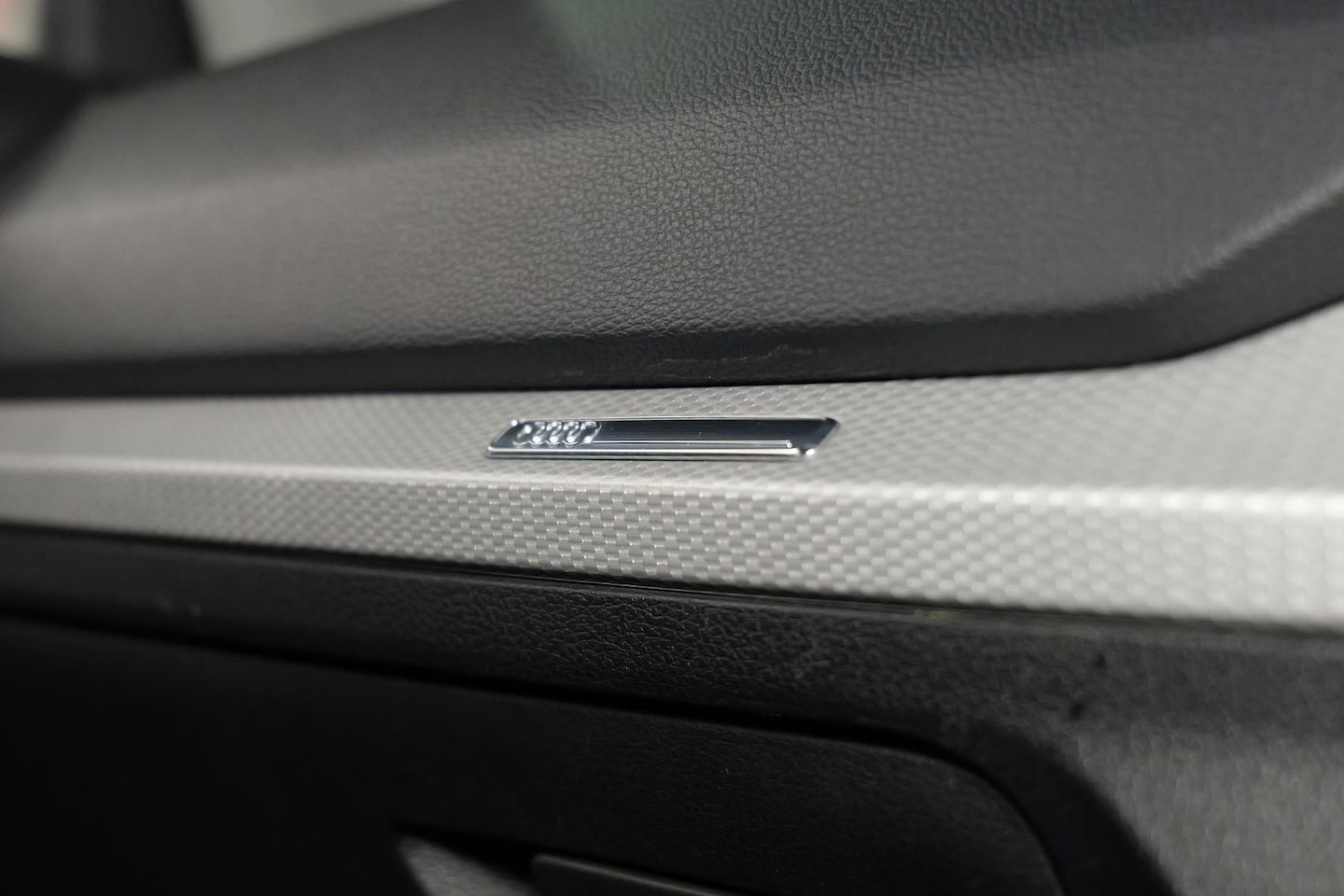 Image about Audi Q2 35 TFSI S tronic