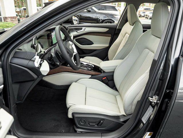 2026 Audi A6 Premium Plus - Photo 13