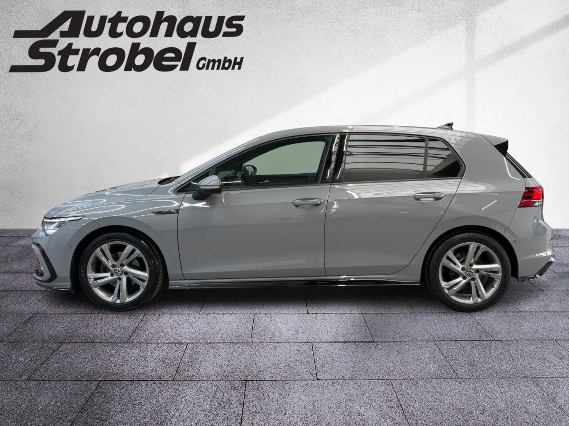 Volkswagen Golf R-Line