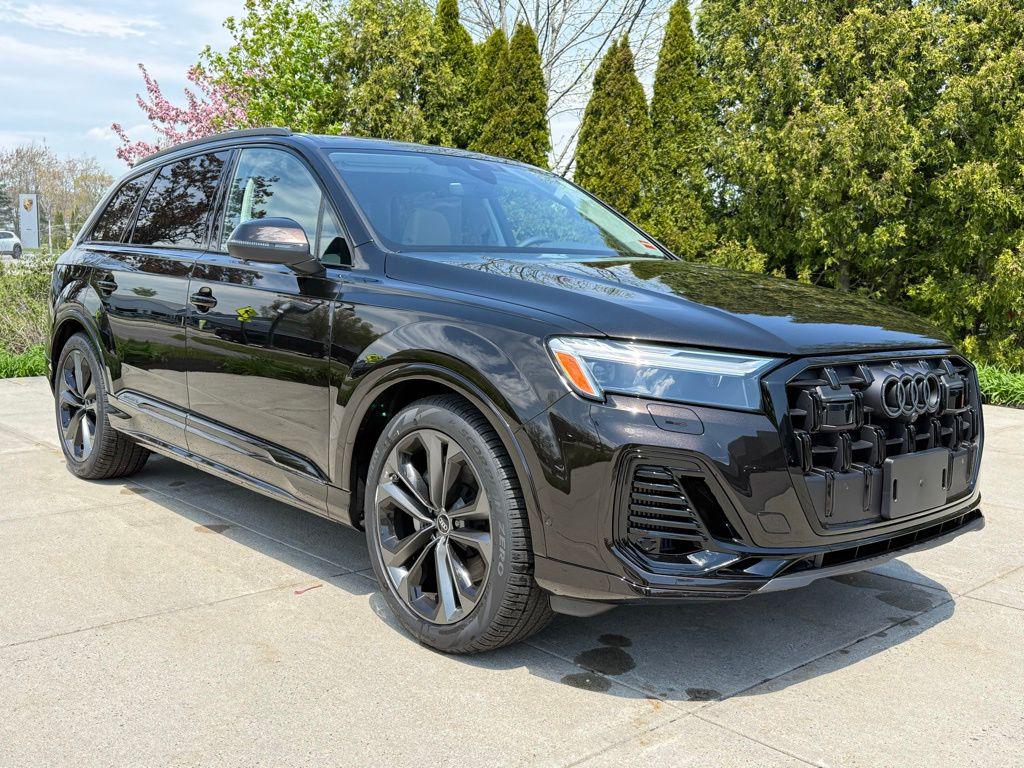 2026 Audi Q7 55 Premium Plus quattro Tiptronic's photo
