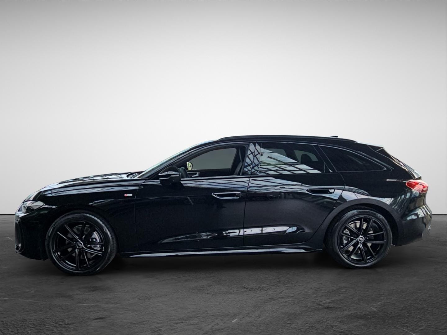 Bild über Audi A5 Avant TDI quattro 150 kW S tronic - für weitere Informationen kontaktieren Sie den Audi Partner