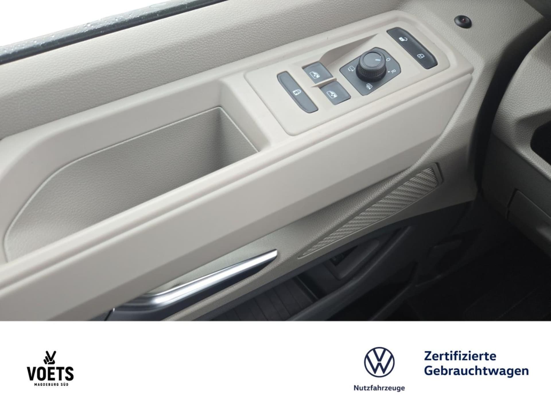 Volkswagen Multivan Basis-Modell