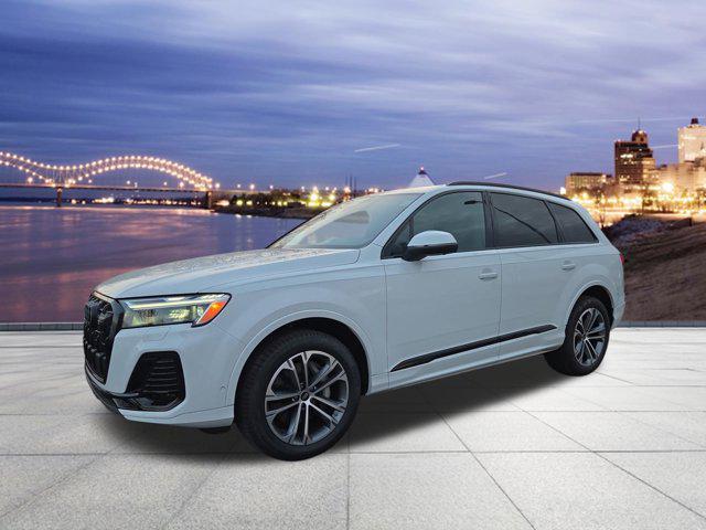 2026 Audi Q7 Premium