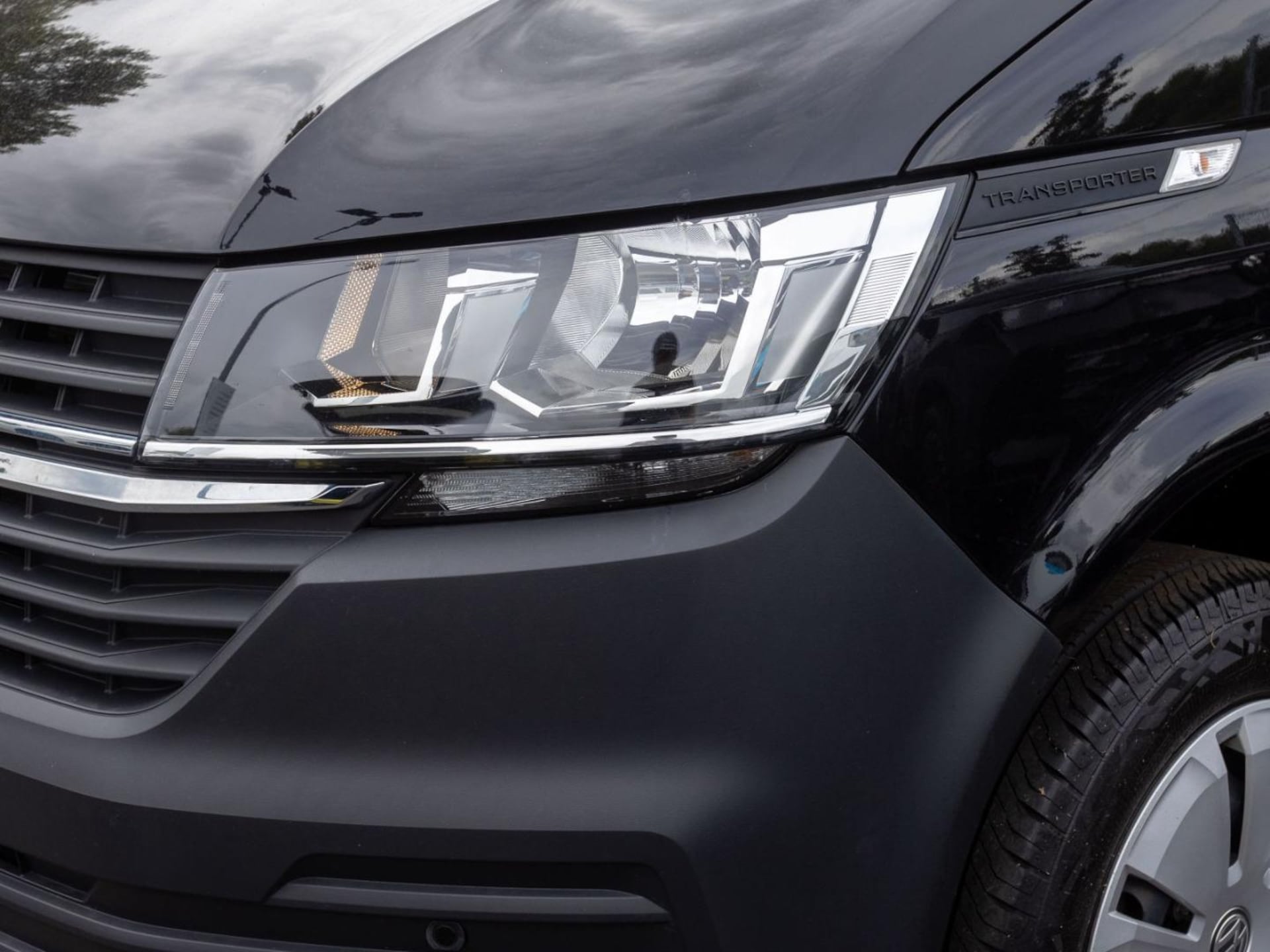 Volkswagen T6.1 Transporter Kasten langer Radstand
