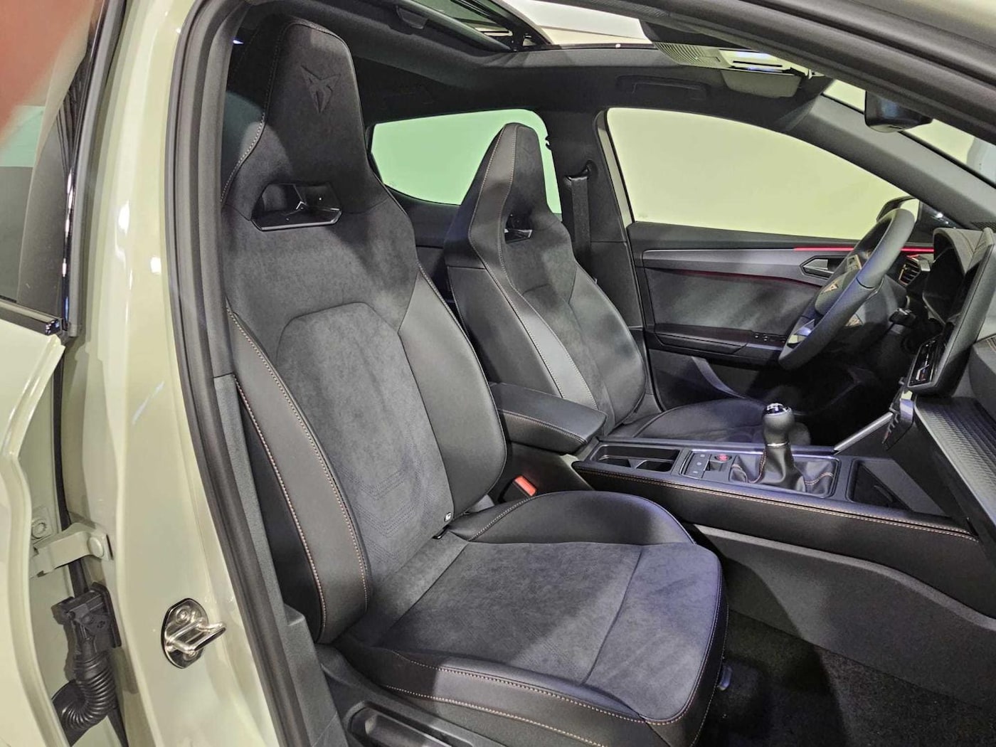 CUPRA Leon León 1.5 TSI 110 kW (150 CV) — photo 13