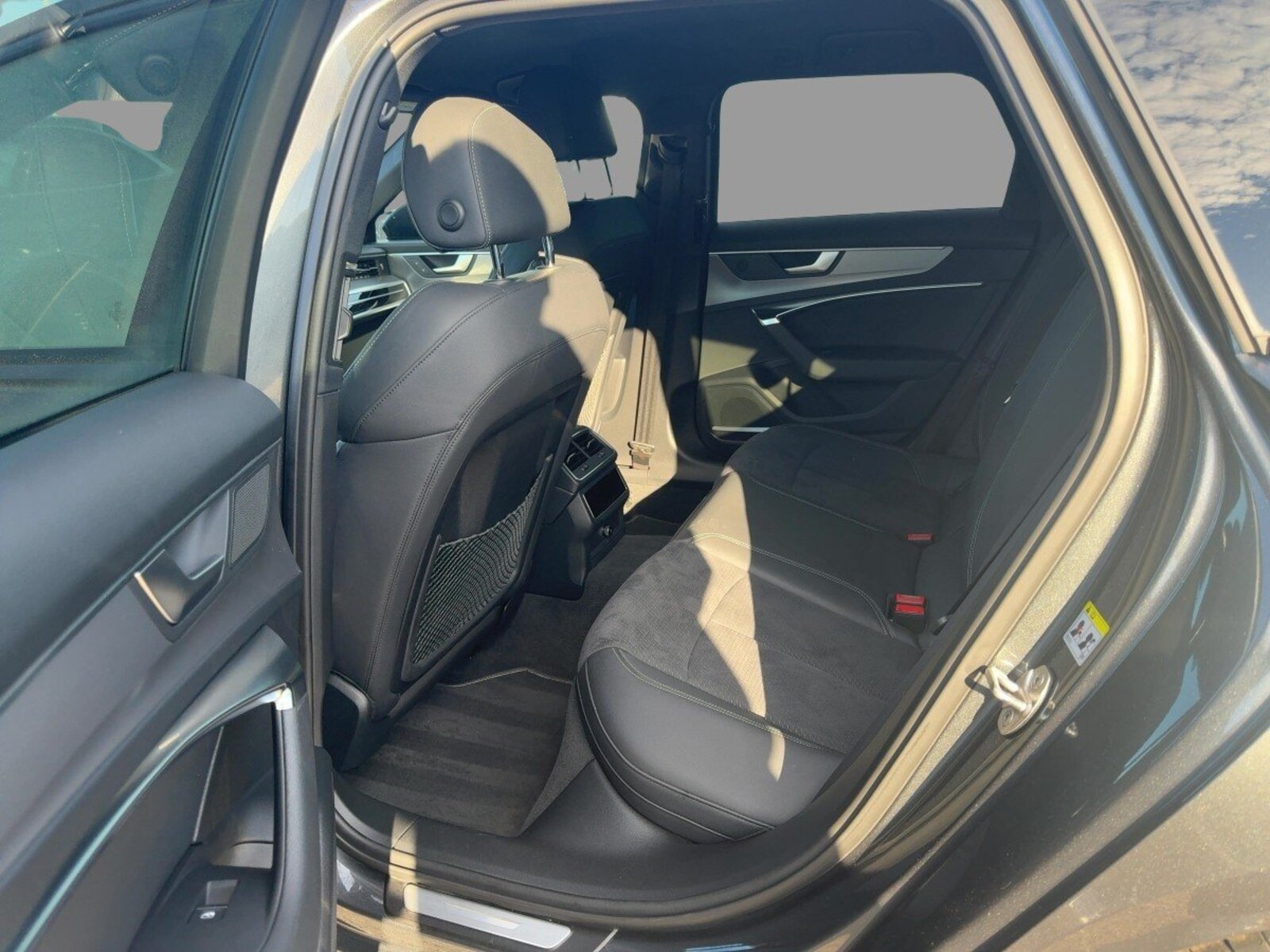 Audi S6 Avant – Bild 9