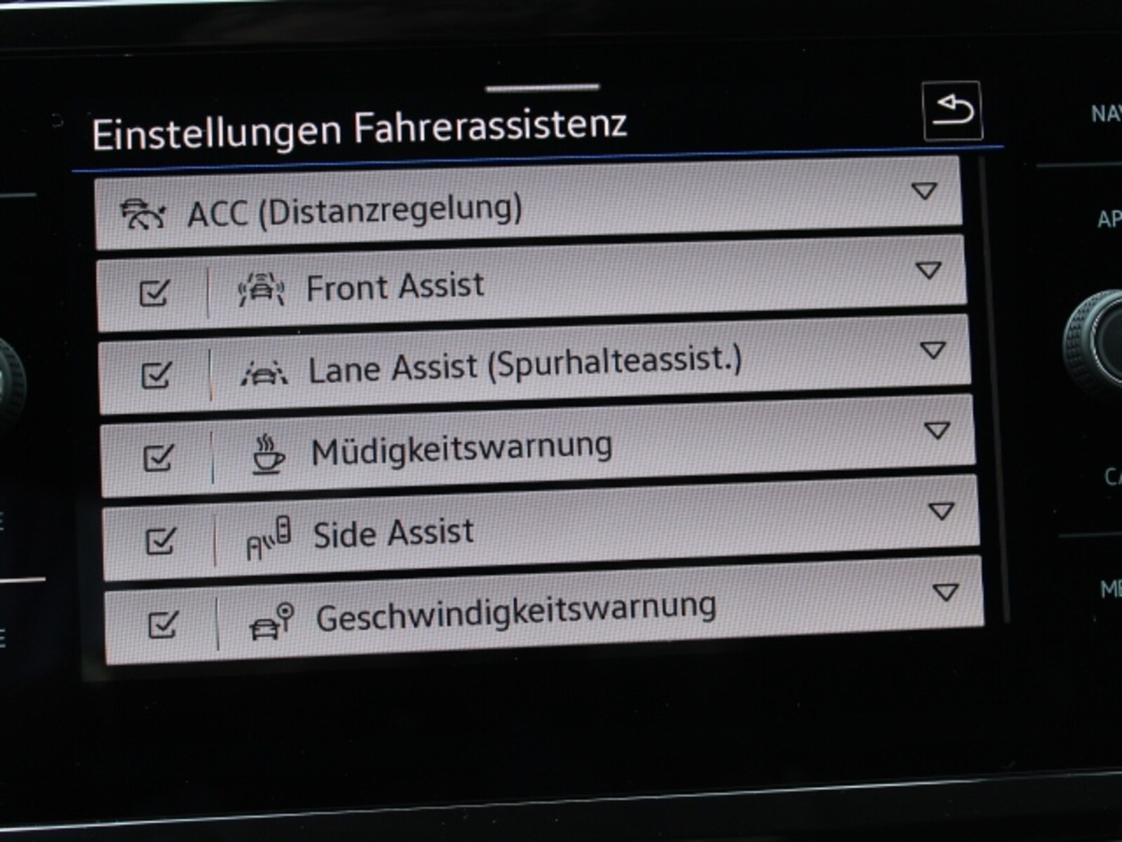 Volkswagen Touran – Bild 18