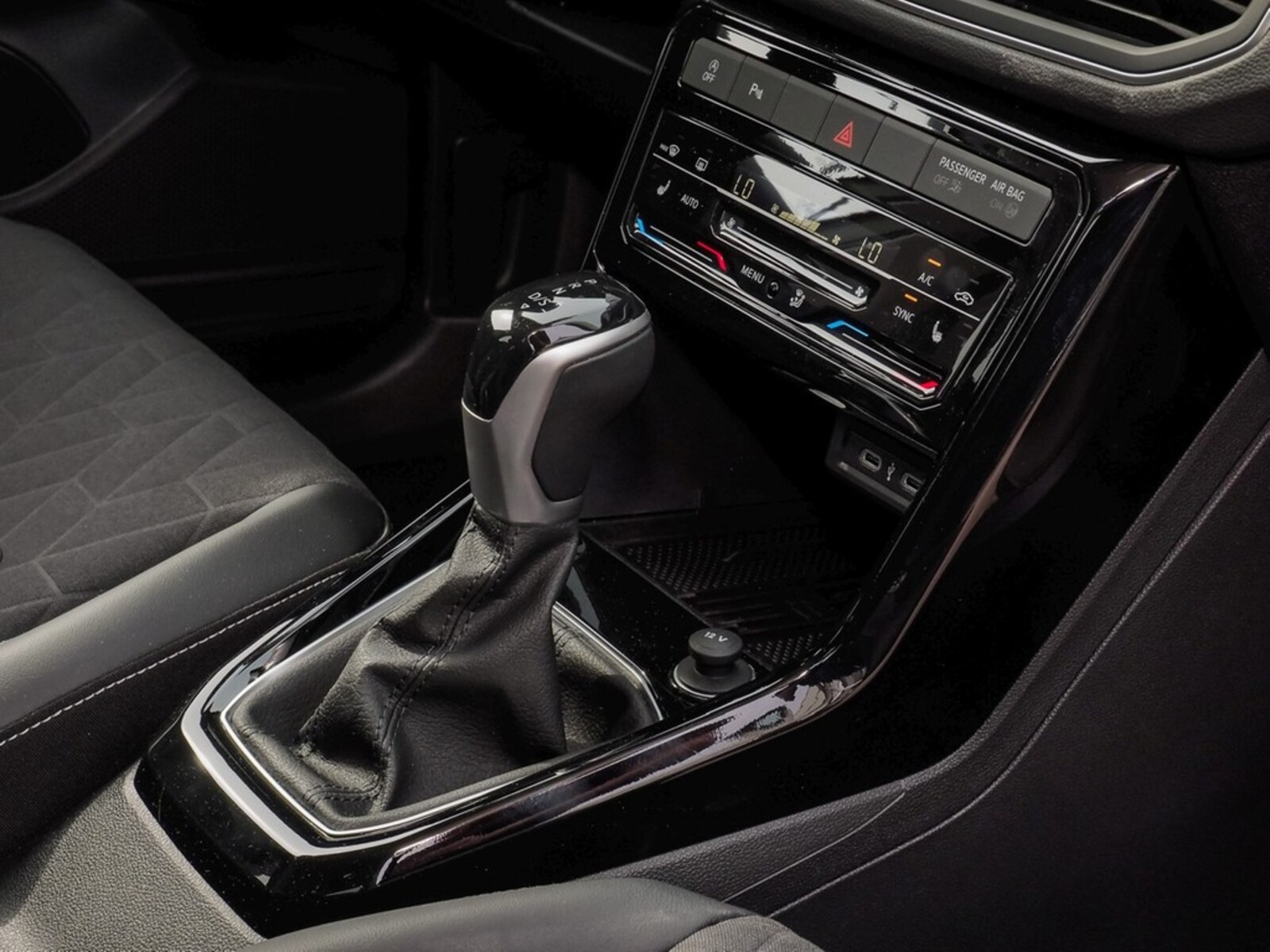 Volkswagen T-Cross – Bild 12