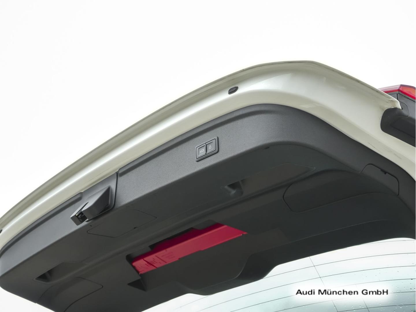 Bild über Audi A3 Sportback advanced 30 TFSI Schaltgetriebe - für weitere Informationen kontaktieren Sie den Audi Partner