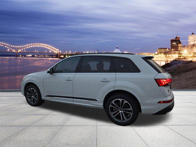2026 Audi Q7 Premium