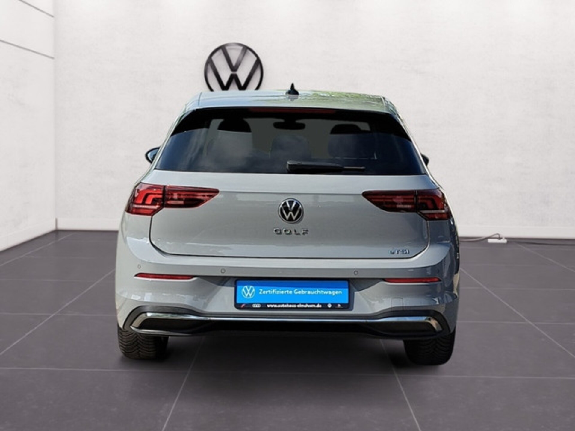 Volkswagen Golf Life