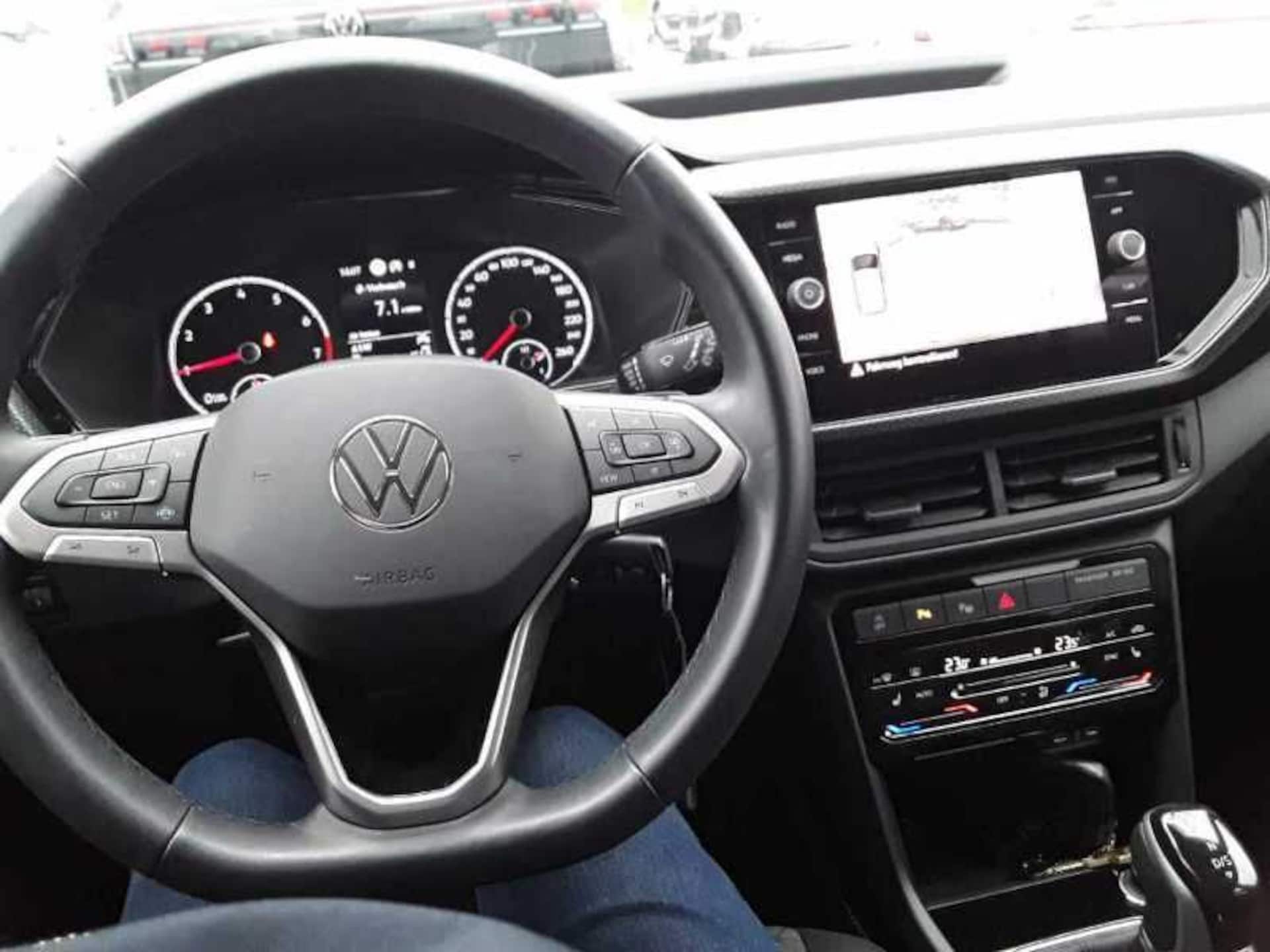 Volkswagen T-Cross Life