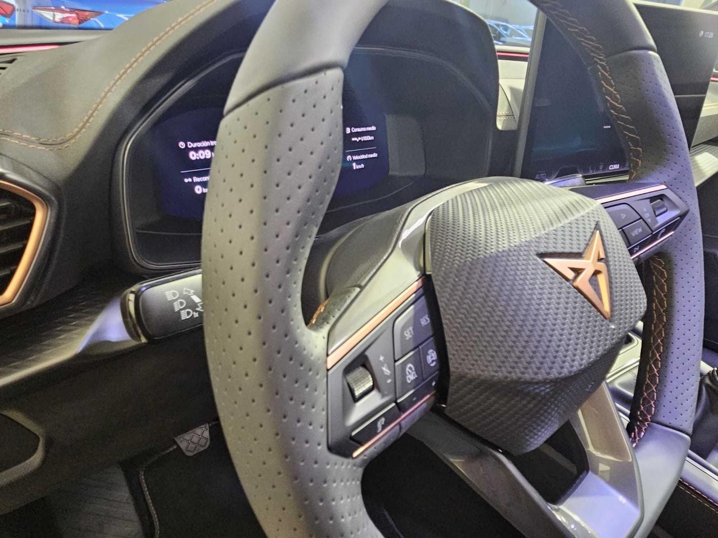 CUPRA Leon León 1.5 TSI 110 kW (150 CV) — photo 18