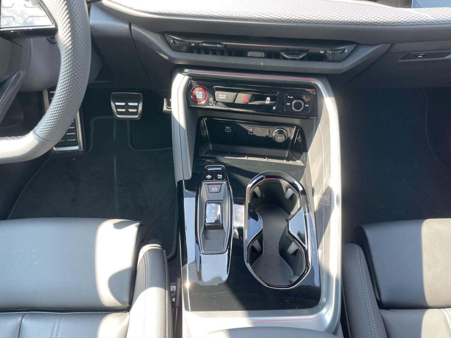Image about Audi Q5 SUV TDI quattro 150 kW S tronic