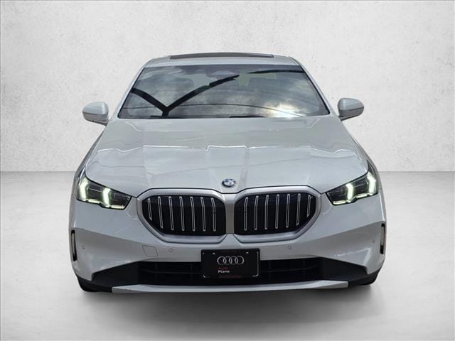 2026 BMW 530i