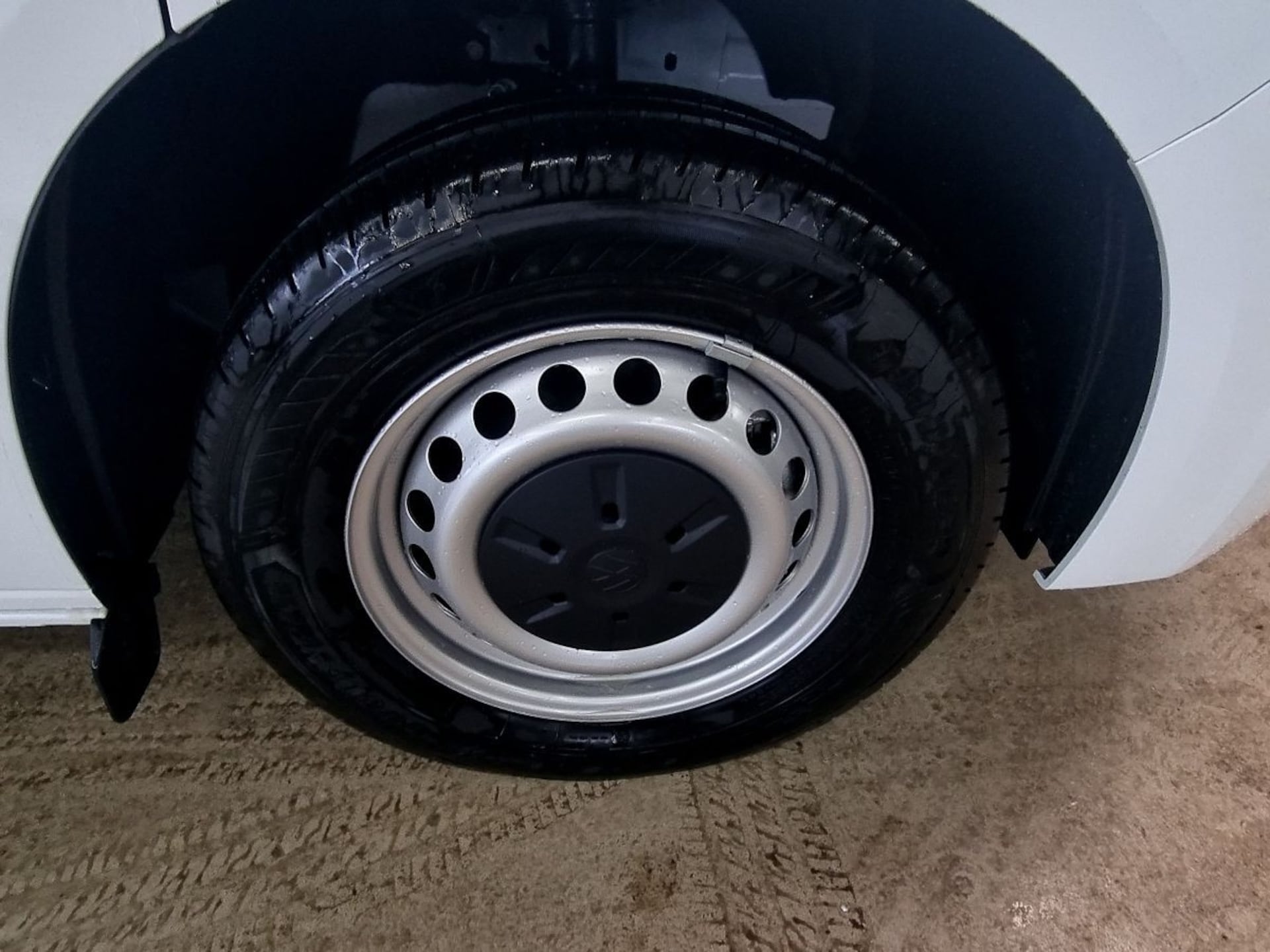 Volkswagen Transporter Kasten kurzer Radstand