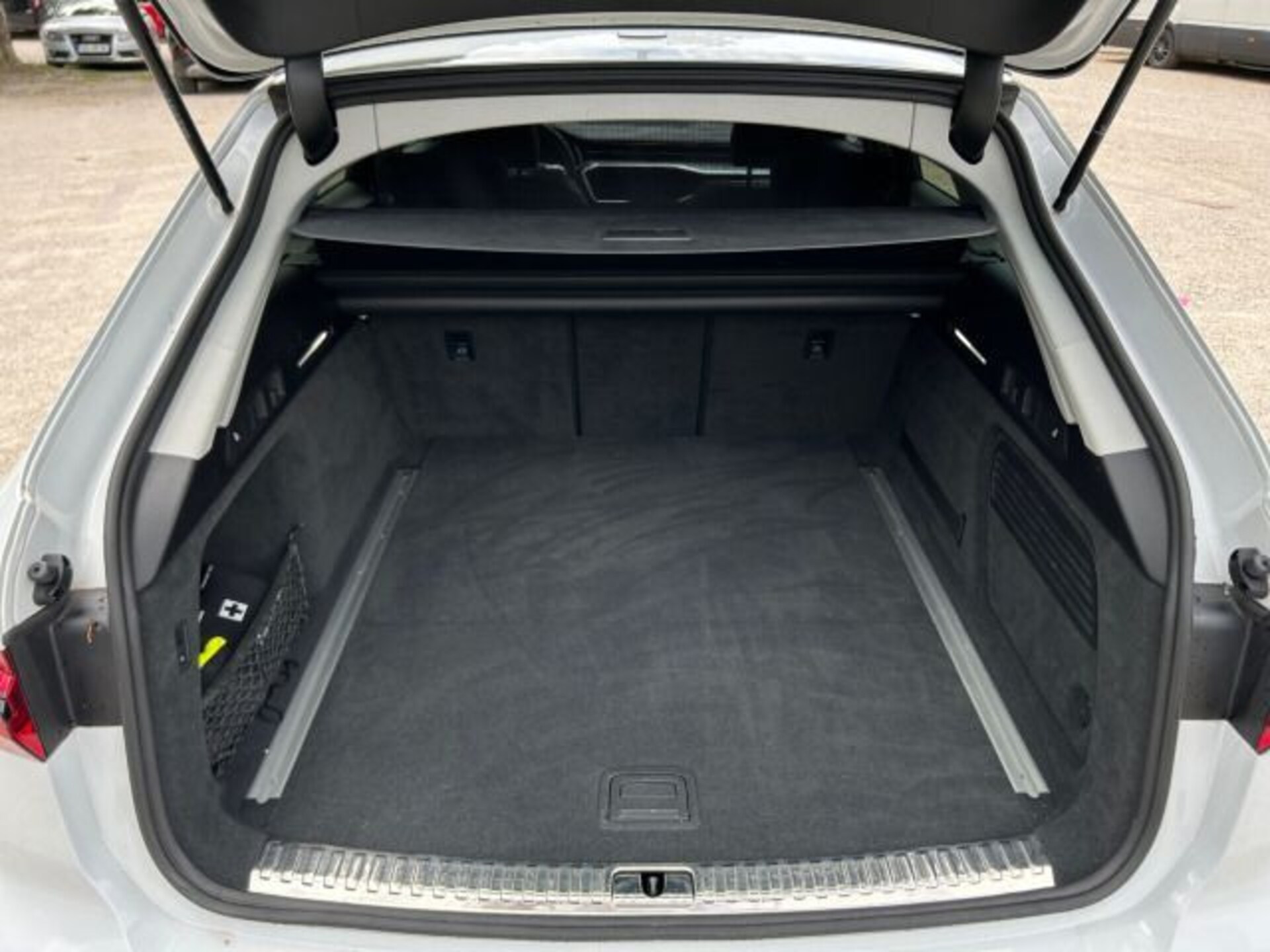 Audi S6 Avant