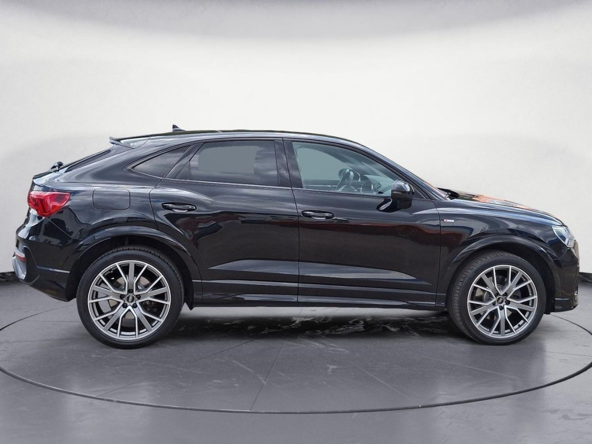 Audi Q3 Sportback S line