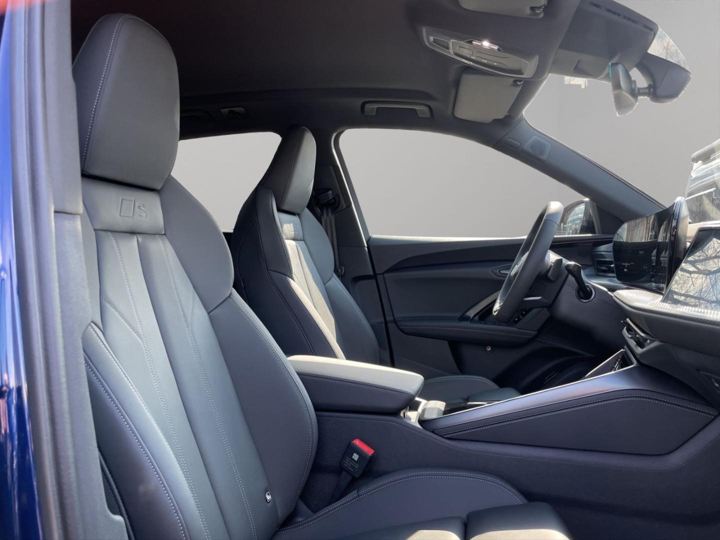 Image about Audi Q5 SUV TDI quattro 150 kW S tronic