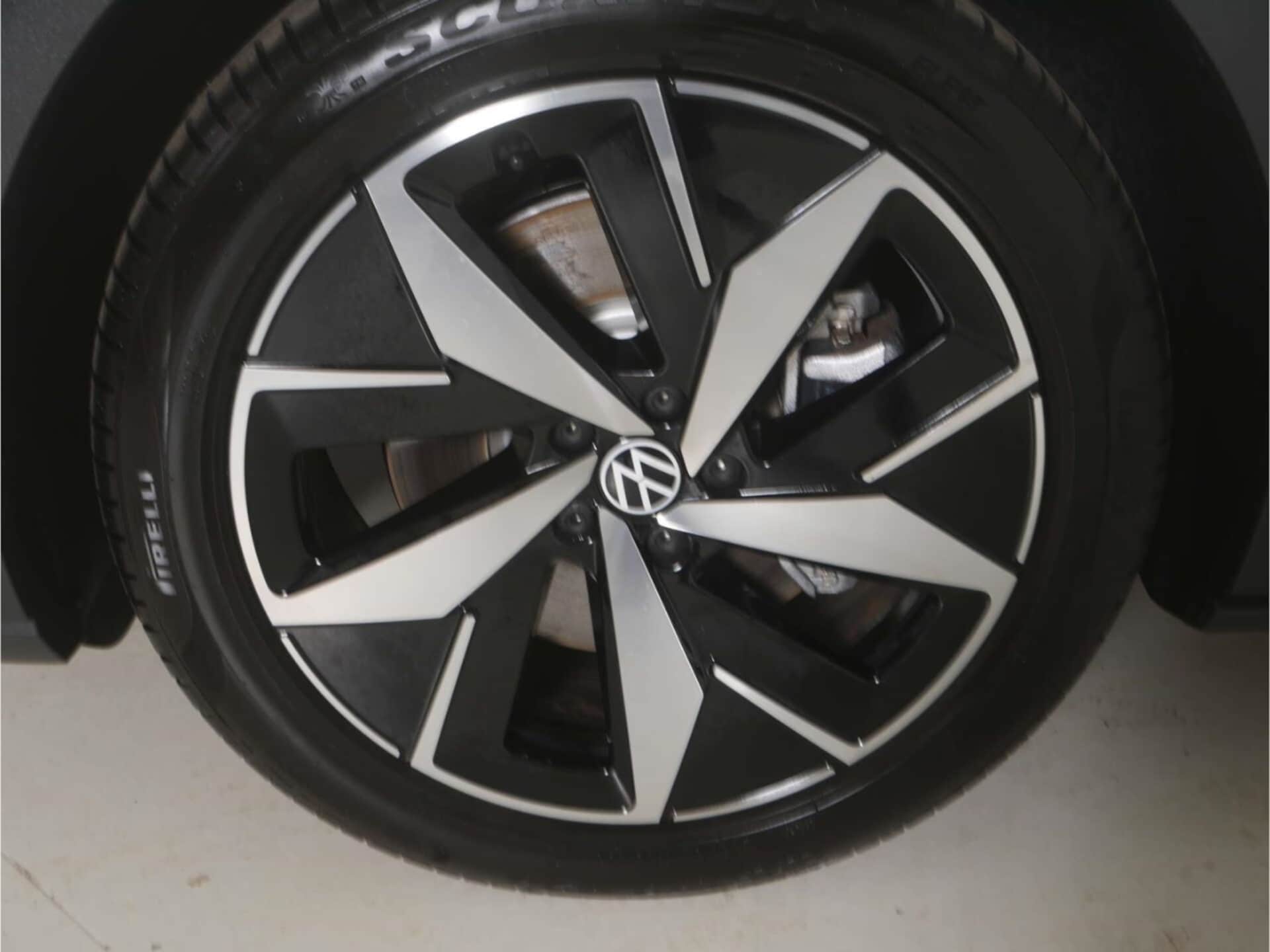 Volkswagen ID.5 GTX