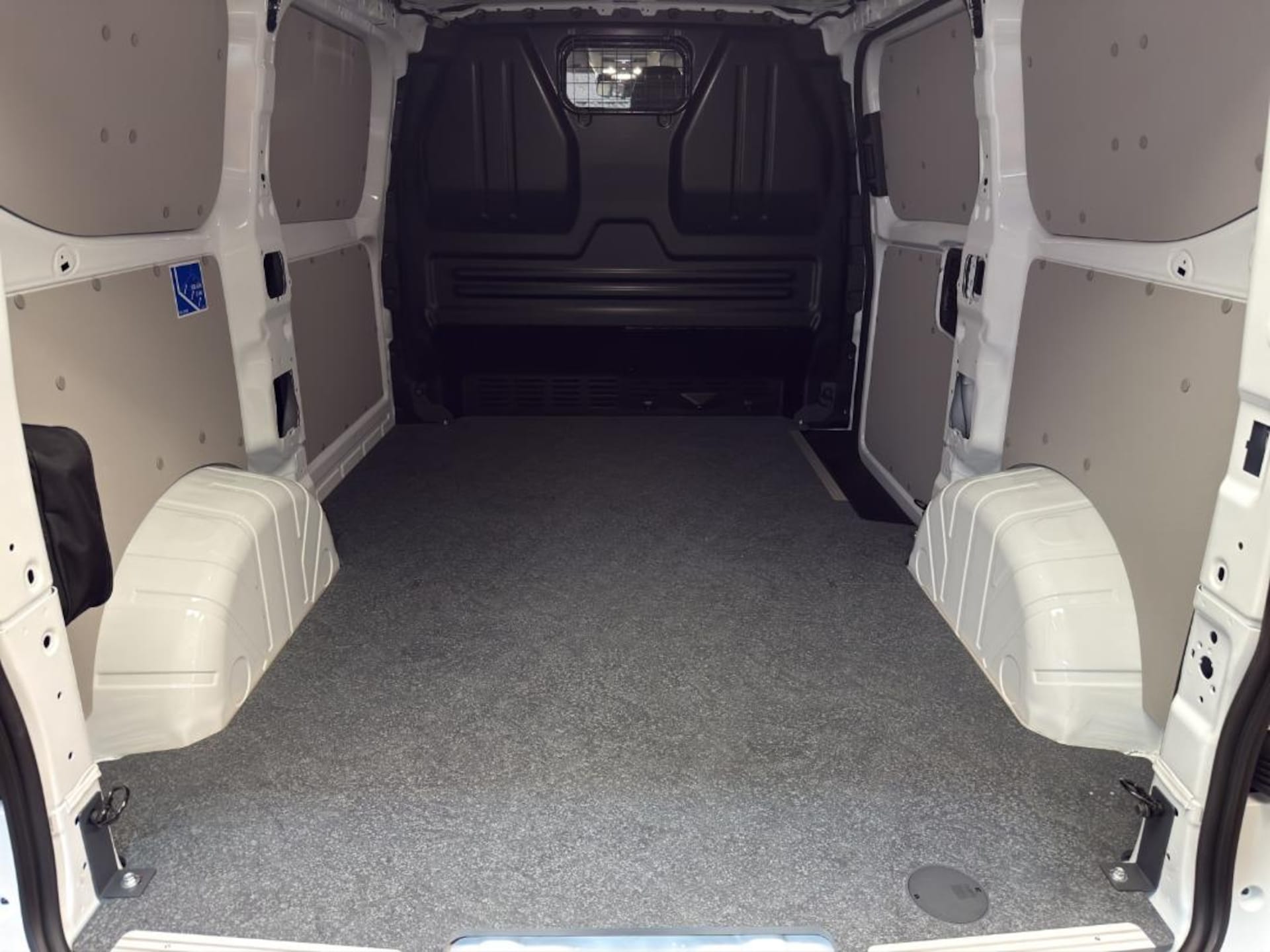 Volkswagen Transporter Kasten kurzer Radstand