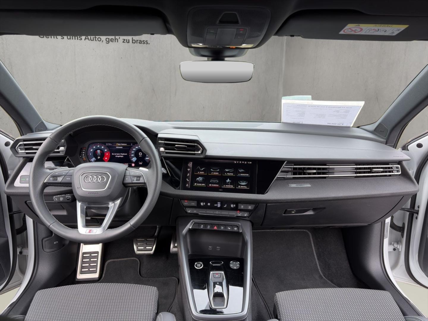 Bild über Audi A3 Sportback S line 35 TFSI S tronic - für weitere Informationen kontaktieren Sie den Audi Partner