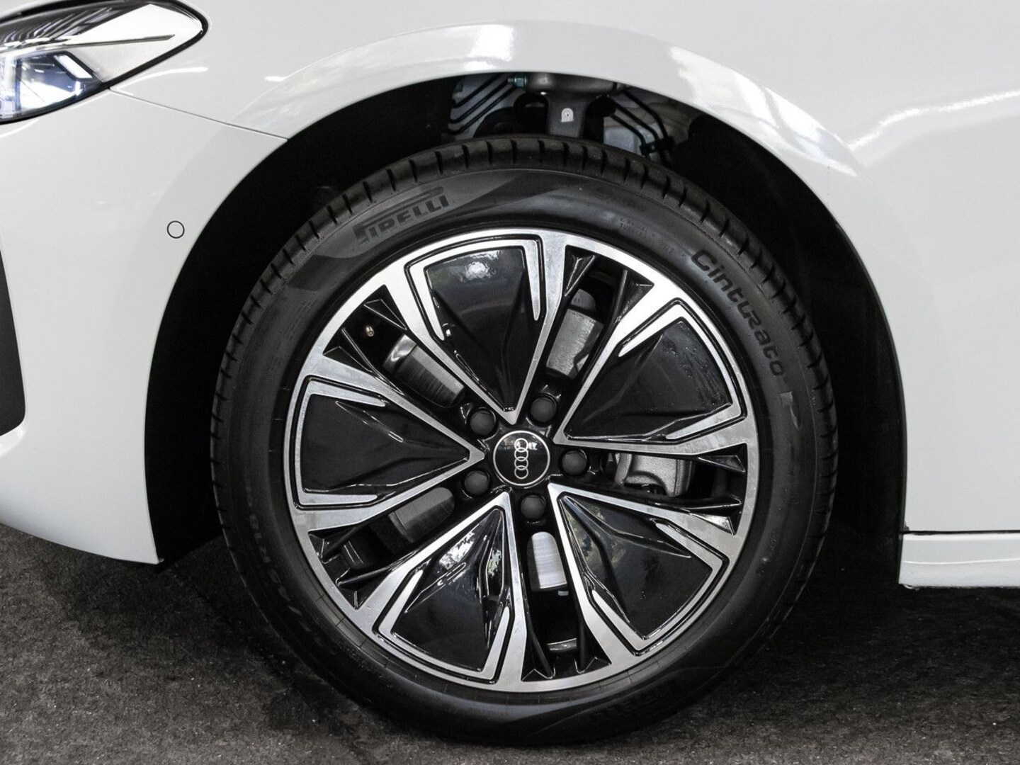 Bild über Audi A5 Avant TFSI S tronic - für weitere Informationen kontaktieren Sie den Audi Partner