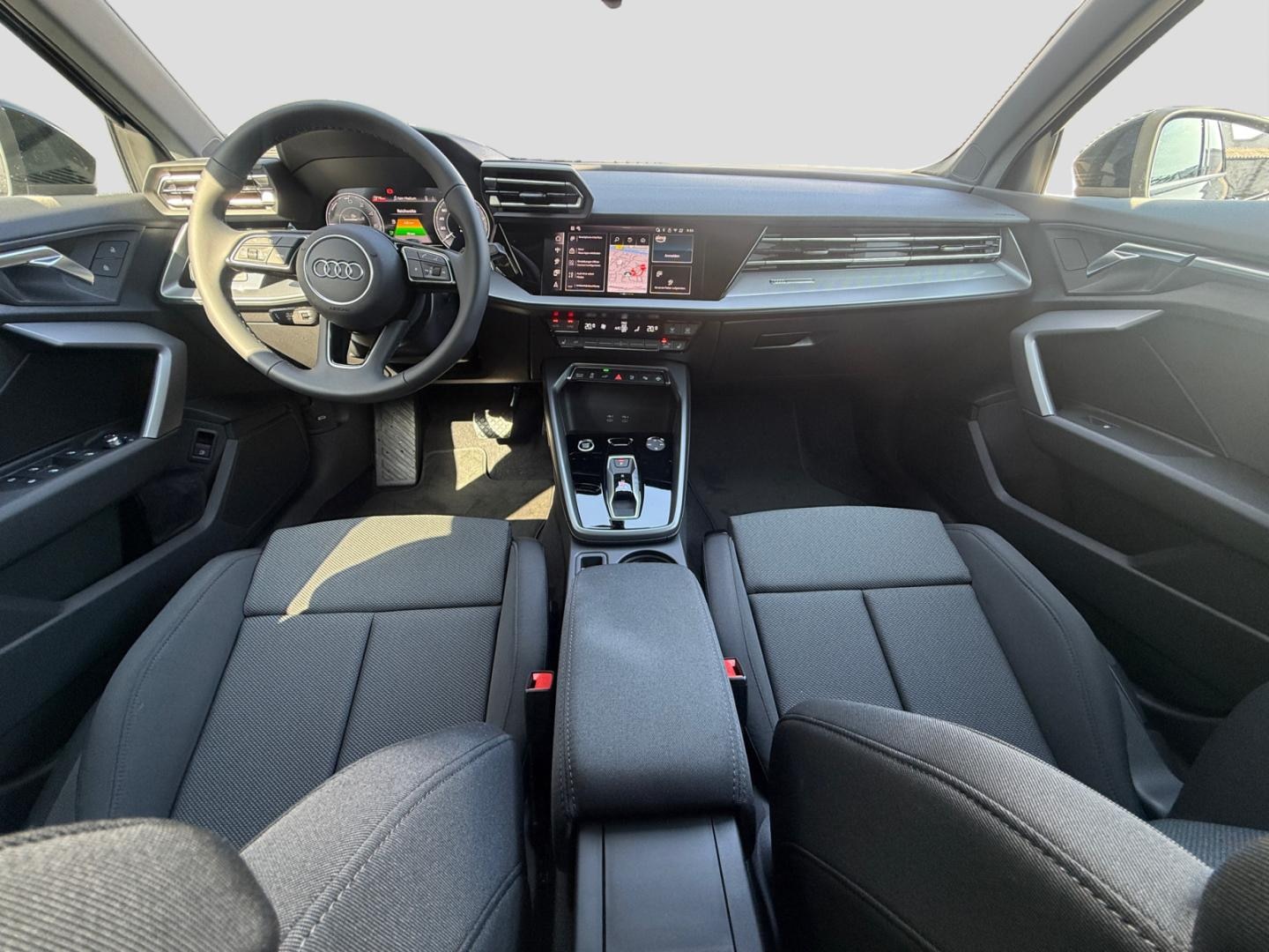 Bild über Audi A3 Sportback TFSI e TFSI e 150 kW S tronic - für weitere Informationen kontaktieren Sie den Audi Partner