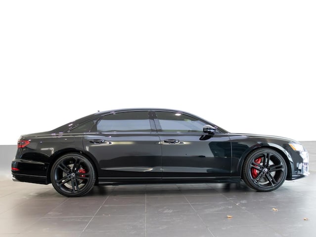 2021 Audi Audi S8 L