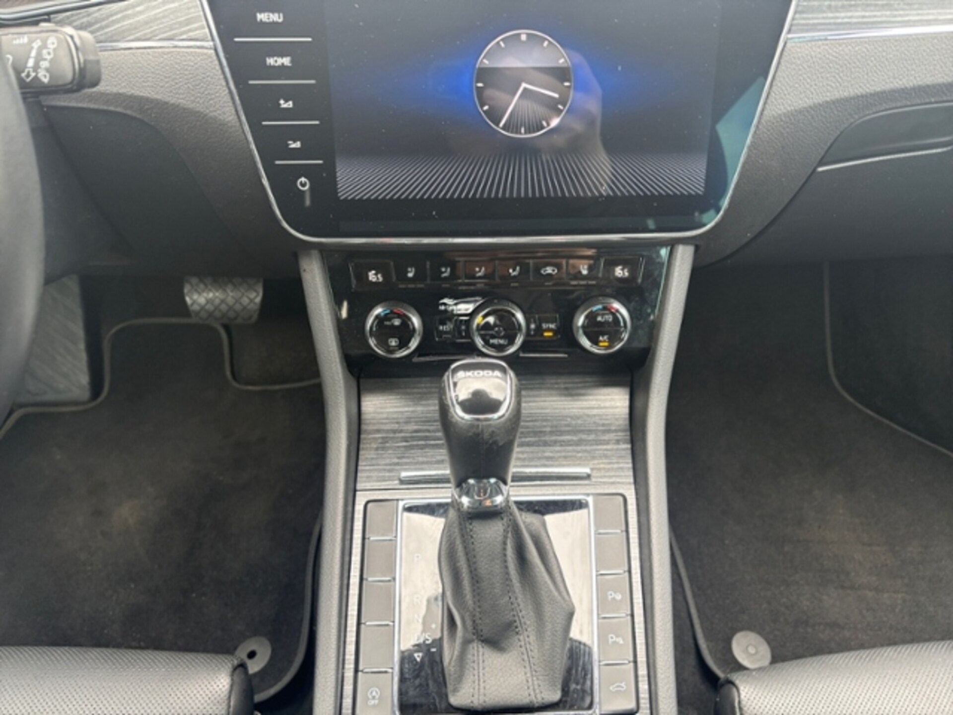 Skoda Superb Combi PREMIUM EDITION