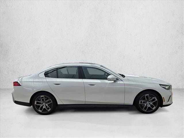 2026 BMW 530i