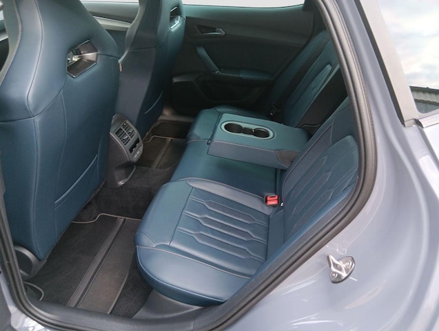 Bild des Autos 11