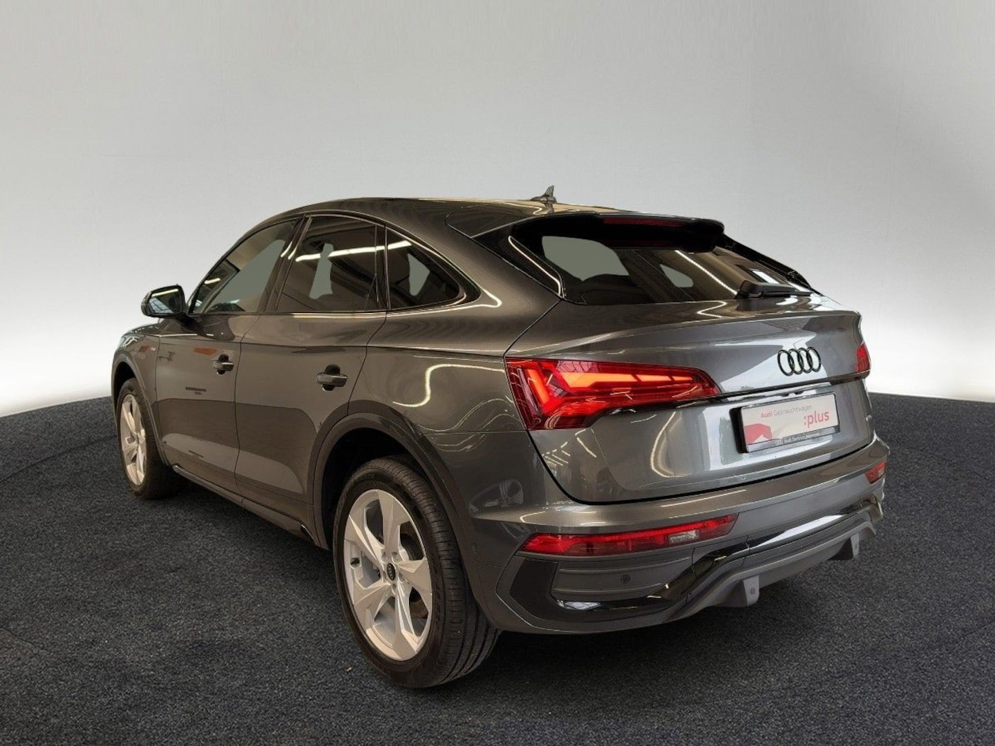 Bild über Audi Q5 Sportback 40 TDI quattro S tronic - für weitere Informationen kontaktieren Sie den Audi Partner
