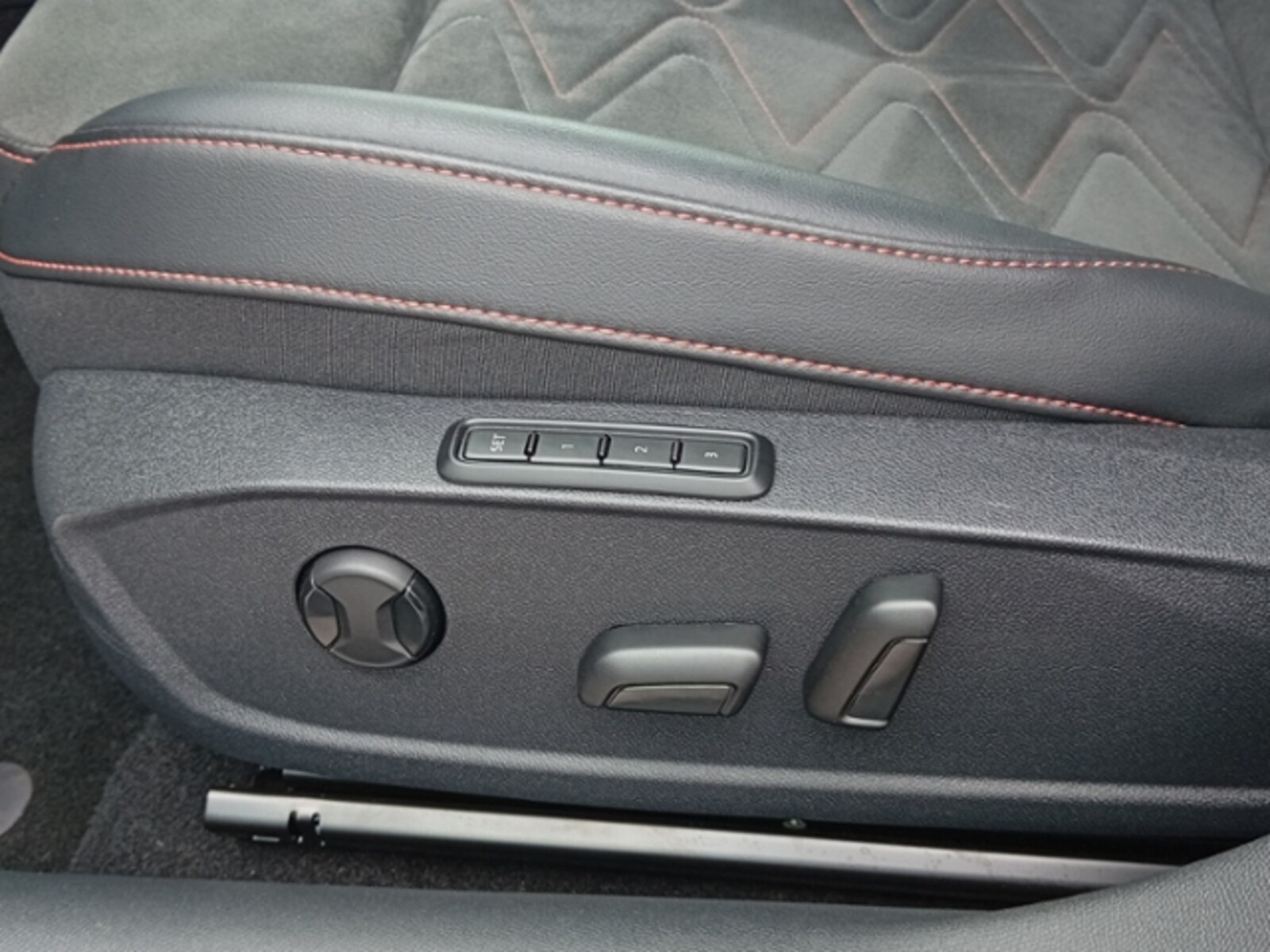 SEAT Leon – Bild 13