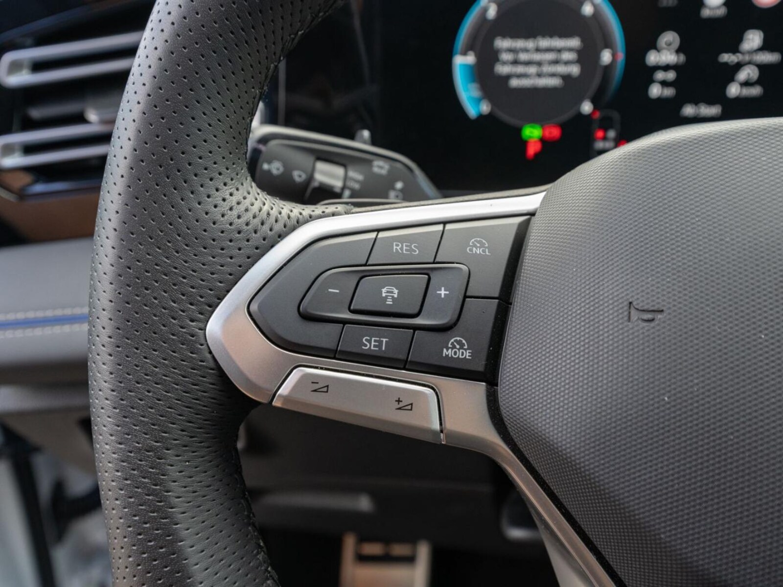 Volkswagen Tiguan – Bild 18