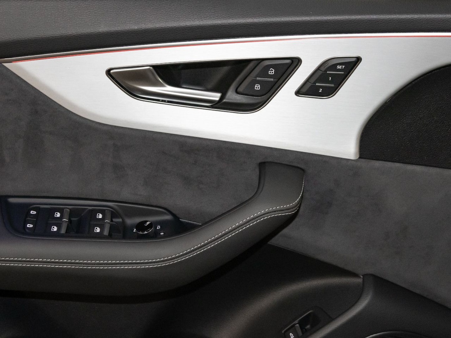 Bild über Audi Q8 SUV 50 TDI quattro tiptronic - für weitere Informationen kontaktieren Sie den Audi Partner