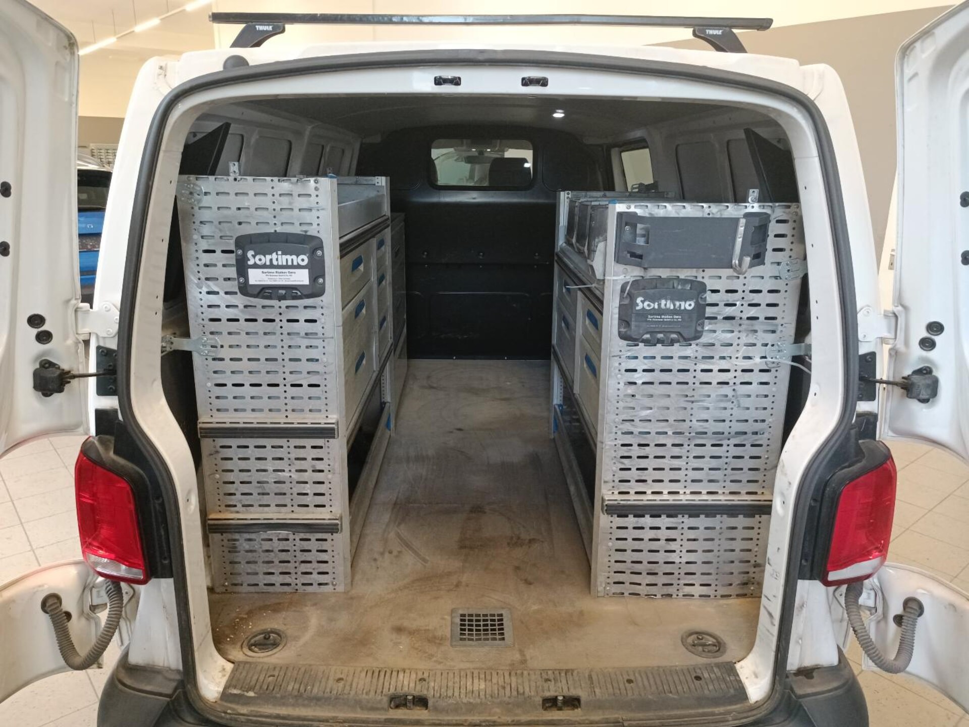 Volkswagen T6.1 Transporter Kasten langer Radstand